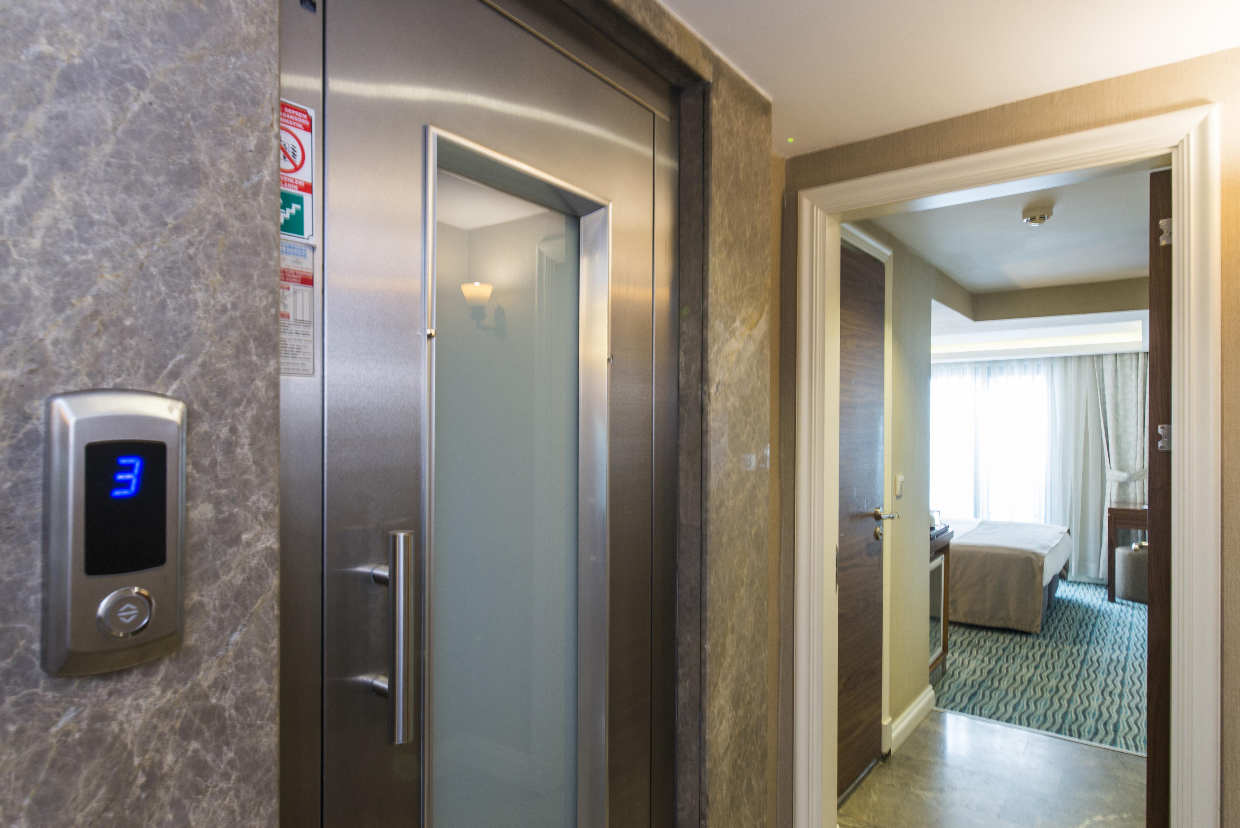 Aston Hotel Taksim Istanbulská provincie Exteriér fotografie