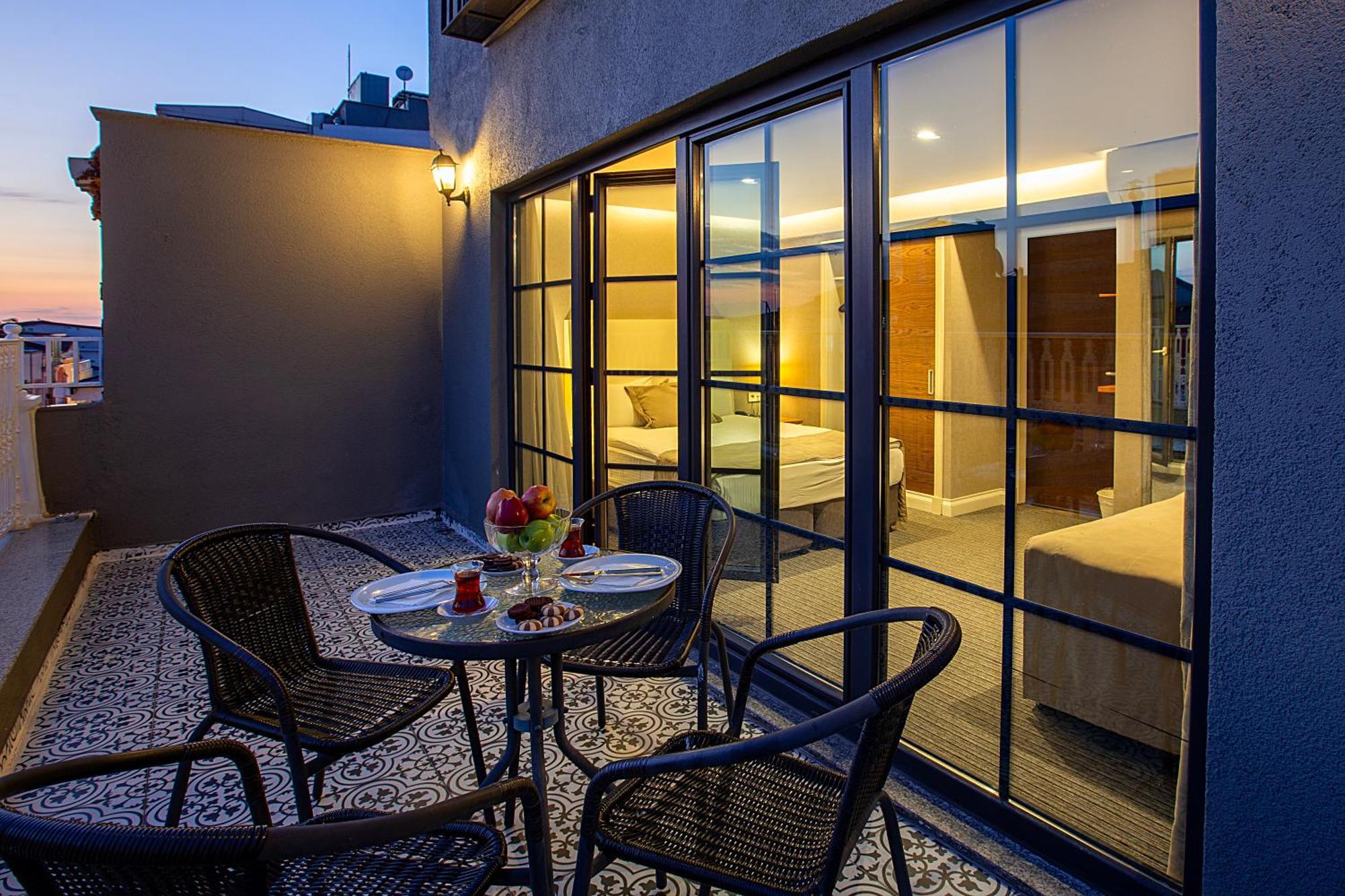 Aston Hotel Taksim Istanbulská provincie Exteriér fotografie