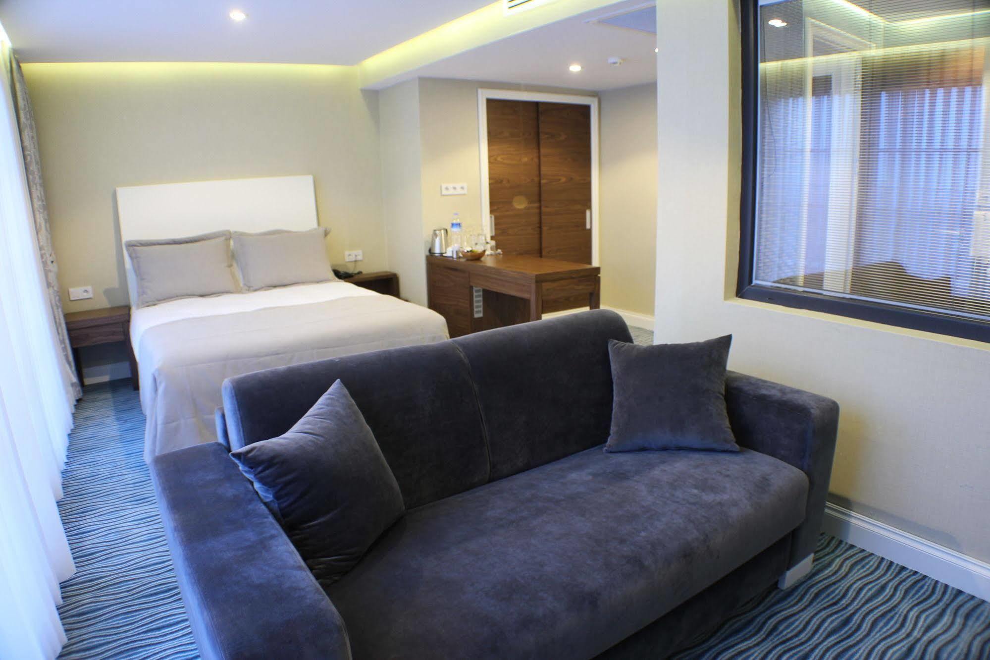 Aston Hotel Taksim Istanbulská provincie Exteriér fotografie